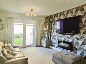 Photo 11- click for photo gallery